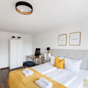  Apartment Pineapple Mitte Iii - Free Parking Deutschland