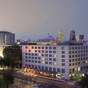 5* Hotel District